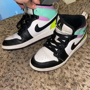 Kids air jordan Nikes